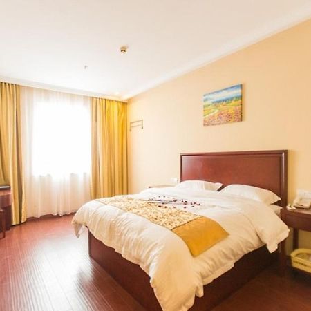Greentree Inn Taizhou New District Hospital Of People' S Hospital Mingliu Express Hotel Esterno foto